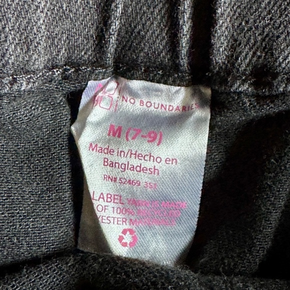 No Boundaries Junior Core Jean Romper Black Denim Overalls Shorts Size M (7–9) - Picture 6 of 15